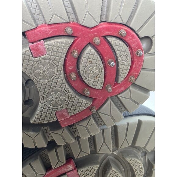 OLANG Size 7 Women's Winter Ski Snow Boots Insulated  Black Faux-Fur Lining GRIP - Picture 9 of 11